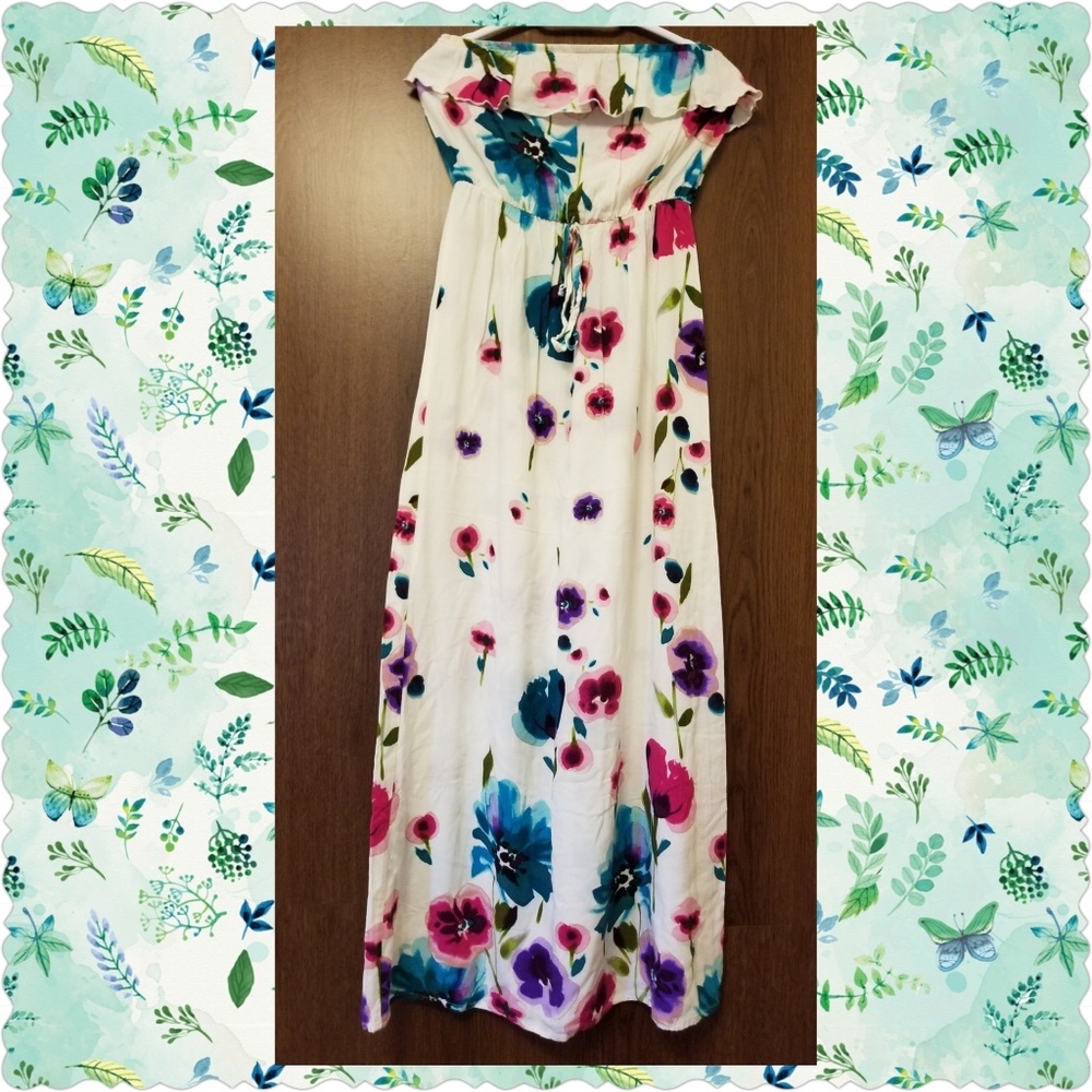Beautiful Strapless Maxi